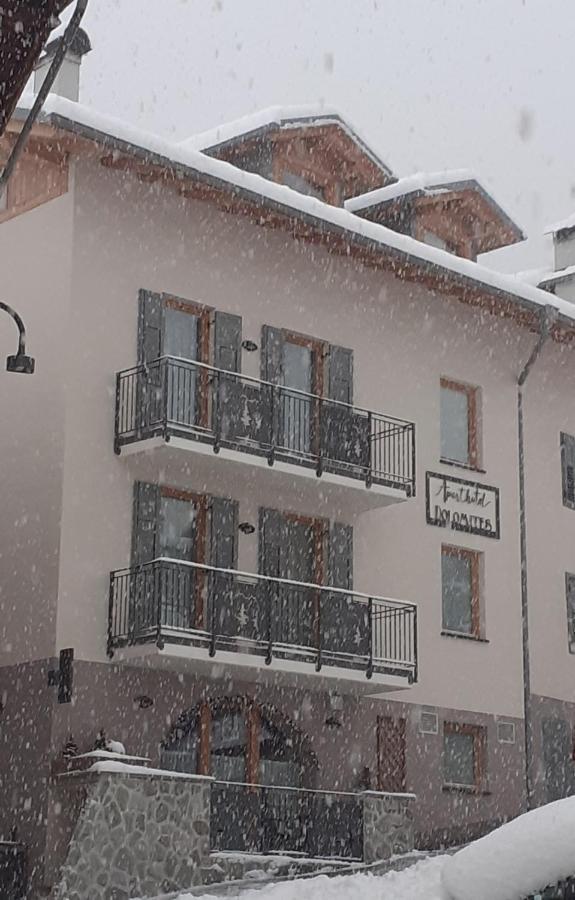 Aparthotel Dolomites Living&Relax Commezzadura Eksteriør bilde