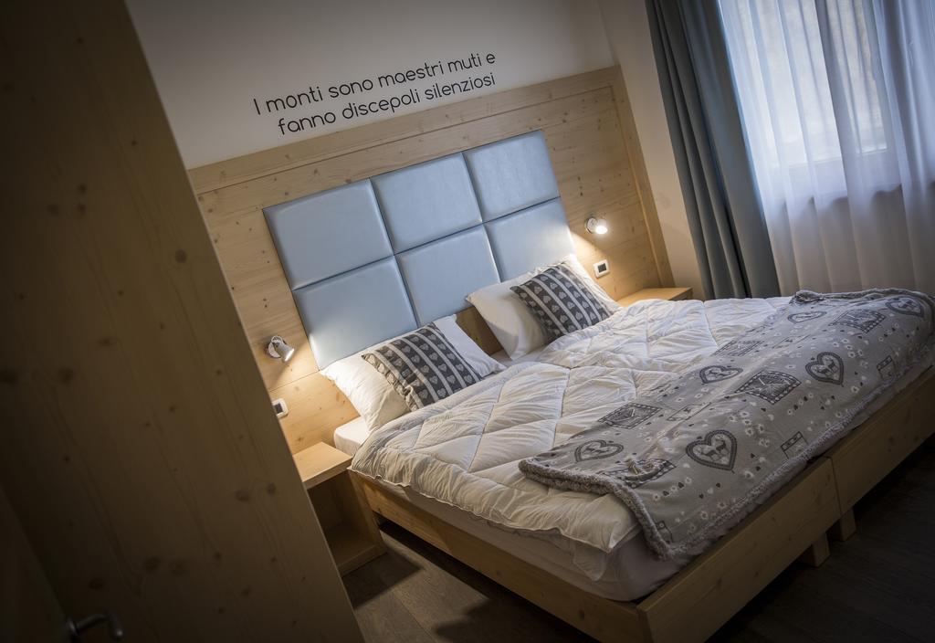 Aparthotel Dolomites Living&Relax Commezzadura Eksteriør bilde